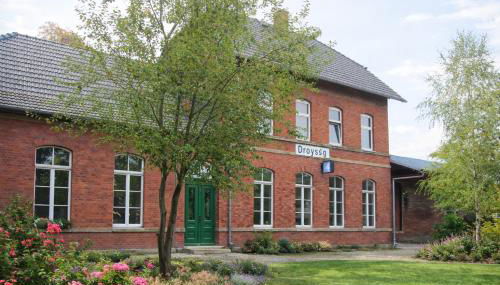 Bahnhof Droyßig - Übernachten im Denkmal - Foto 5, Garden view