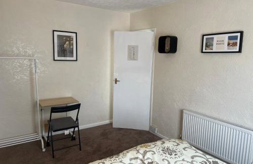 Five Oaks House- Entire 3 Bedroom House for Family & Contractors with up to 5 sleep- NO PARTIES ALLOWED - Foto 31