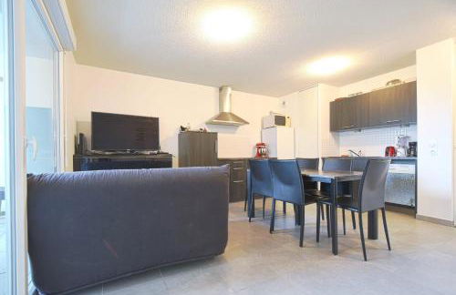 Beautiful Bright Apt With Terrace - Photo 2