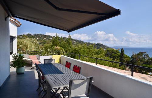 Top of house with sea view 50m from the beach - Foto 2