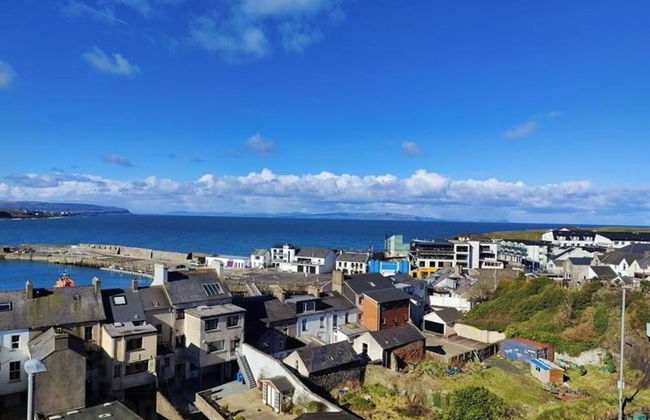 Portrush Penthouse Stunning Harbour & Atlantic Views - Photo 20