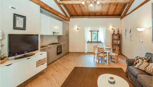 Gorgeous Home In Fabrica Di Roma -Lt- - Foto 4