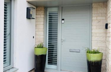 Coastal Oasis - Large Family Home - Foto 26