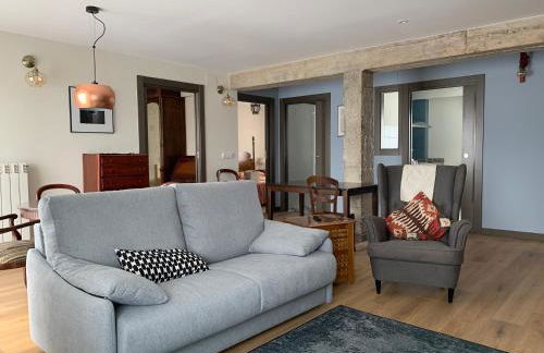 Tranquilidad junto al centro histórico - Foto 1