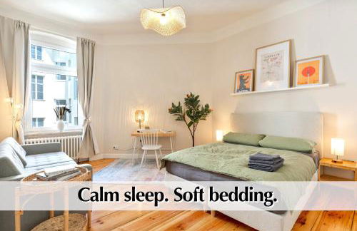 Calm City Escape - 75m2 Central Berlin Altbau-Apartment, 2BR, Smart-TV, Garden - Foto 4