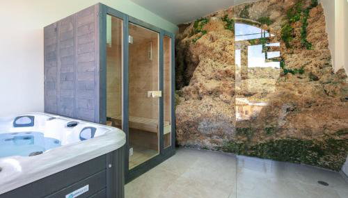 Moundros Luxury Villa & Spa - Foto 3, Shower