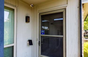 Spacious Preston Hollow Condo - Foto 26