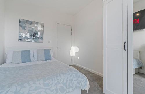 Luxury Penthouse Wembley Stadium Sleeps 10 and Parking - Foto 21