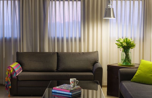 Rafael Residence - Photo 11