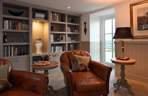 Kipney Farmhouse with hot tub - Photo 33