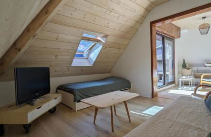 Centre Village - 50m2 Rénové Vue montagne avec Balcon plein Sud - Foto 7