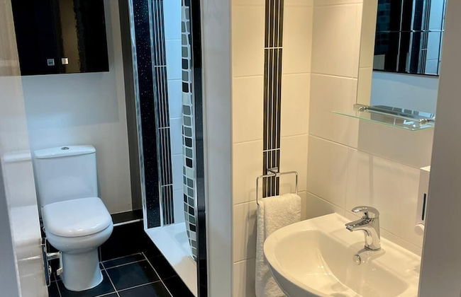 B16 Apartment A Birmingham - Photo 8