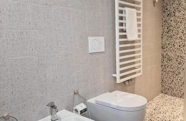 Cozy flat mins walk to Navigli and metro Porta Genova - Foto 10