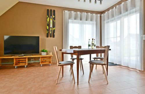 Rieslingstube bei Britta & Joachim - Foto 9