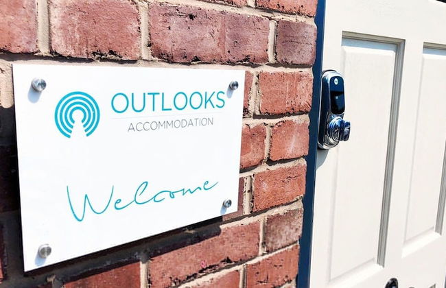 The Gathering Chester 1 Sleeps 14 Very Close to City Centre - Photo 42