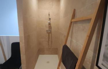 Duplex Design - Clim - Parking privé - Wifi - by CommeChezSoi - Foto 8