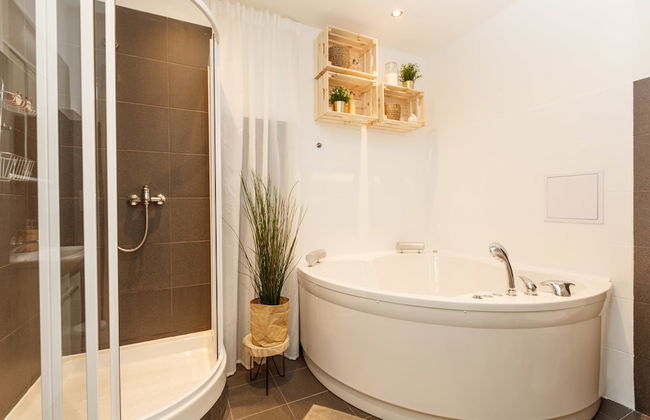 CHILL Apartments - Photo 59