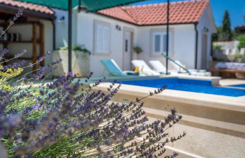 Holiday home Škrika - Foto 43