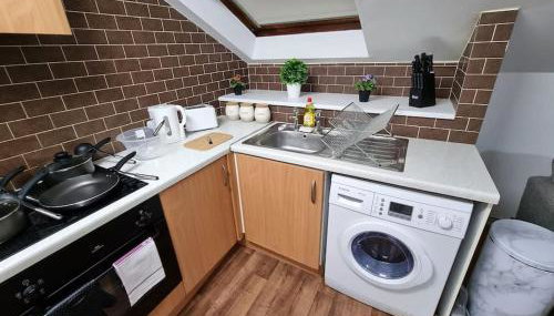 *F1*5GH* Setup for your most relaxed & amazing stay + Free Parking + Free Fast WiFi * - Foto 5