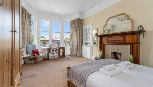 Marchmont Traditional Apartment - Photo 1