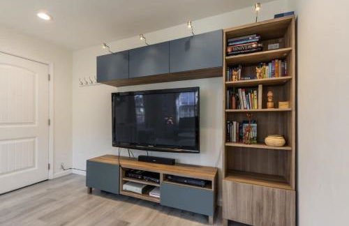 @ Marbella Lane - Convenient Home in Sunnyvale - Photo 9