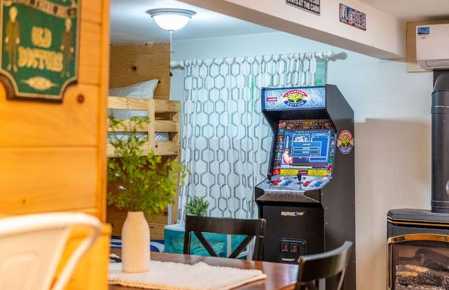 Sasa by Avantstay Deck Fire Pit Near Lake - Photo 22