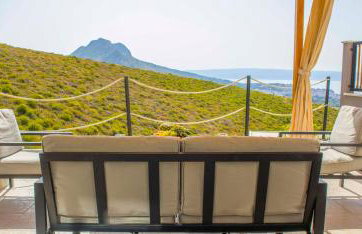 Hill Apartment with Private Pool - Foto 39