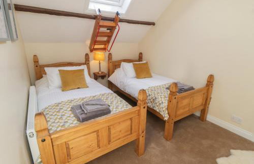 The Chapel - Photo 16