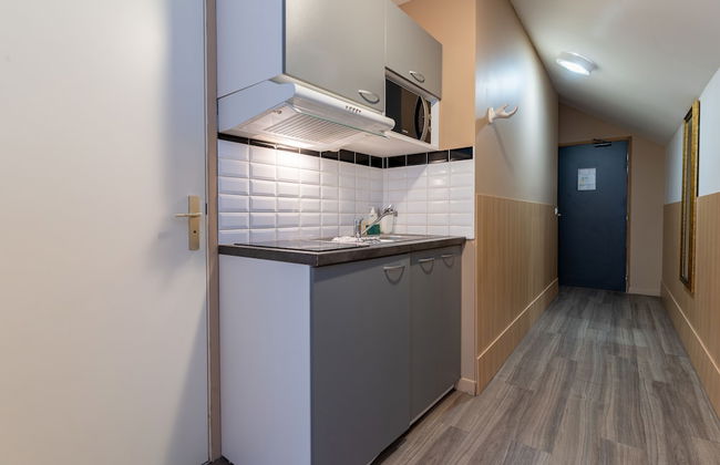 CALM Appart' & Hostel - Photo 18