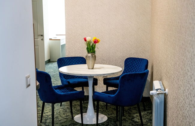 Agora Boutique - Photo 51