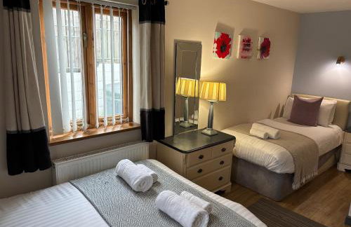 The Workshop - Photo 46