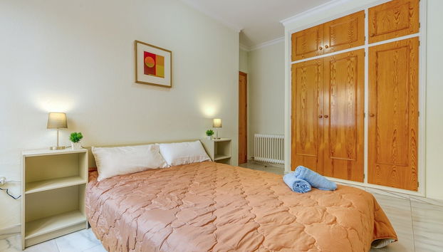 House in Roses Near Platja de Roses Beach - Foto 5, Habitación