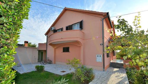 L.P.M. Apartments - Foto 1