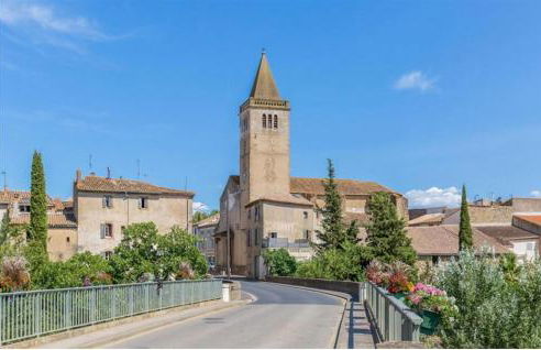 2 Bedroom Awesome Home In Saint-Laurent-De-La-Ca - Foto 32