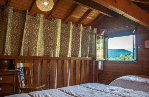 Chalet entier, vue panoramique, ruisseau et sauna. - Foto 53