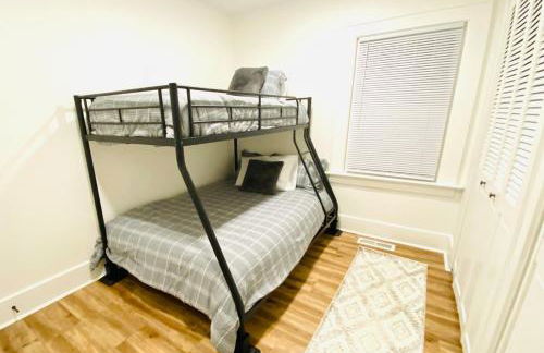 Historic Front Street Home - Foto 17