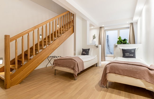 Schoenhouse Berlin City Street - Photo 3