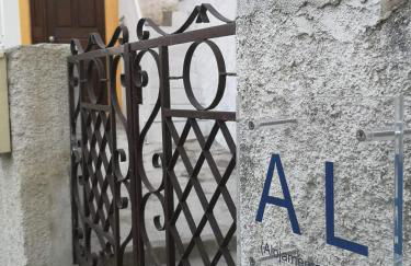 Lemon Tree House Coimbra - Courtyard garden with city views - Foto 3