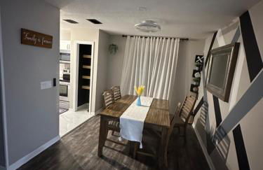 Home away from Home Near Ybor City, Cruise Port, and Downtown Tampa - Foto 8