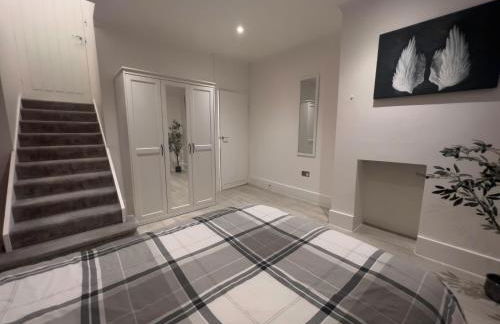 The Dragon Pad Boutique Apartment - Photo 61