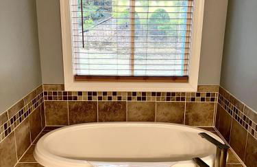 Adventure Cabin with Private Pond Near New River Gorge, Gauley & Summersville Lake - Foto 30