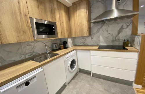 Alojamiento en pleno centro con WIFI y Aire Acondicionado - Foto 12