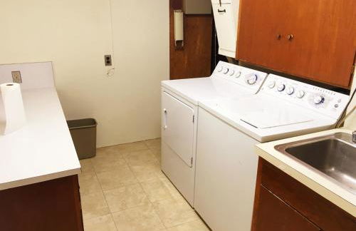 Private Unit / Private Bathroom Near BART & SF - Photo 26