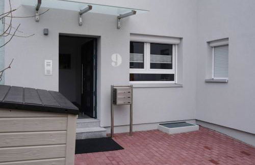 1 Zimmer Wohnung DG mit Klimaanlage und kleinen Balkon - Foto 15