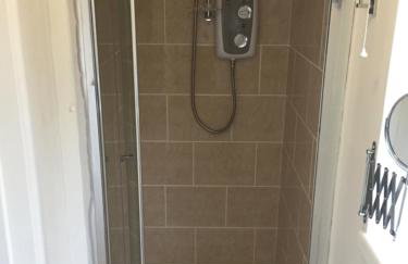 The Annexe Room Hea Close - Photo 13