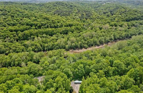 Unique Dover Accommodation with a Hot Tub Perfect for Glamping in Ohio - Foto 7