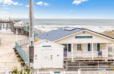 Cozy 1BR w Ocean Views & Parking - OCNJ - Foto 16