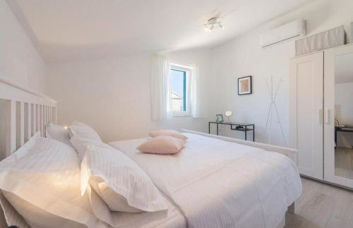 SEA VIEW-STONE HOUSE APARTMENT - Foto 19