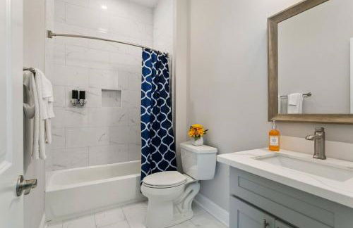 FIVE Bathrooms with FIVE Bedrooms and Stylish - Foto 4