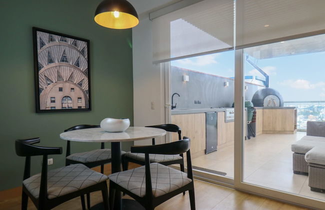 Elegant 3BR Duplex With Balcony in Miraflores - Photo 50